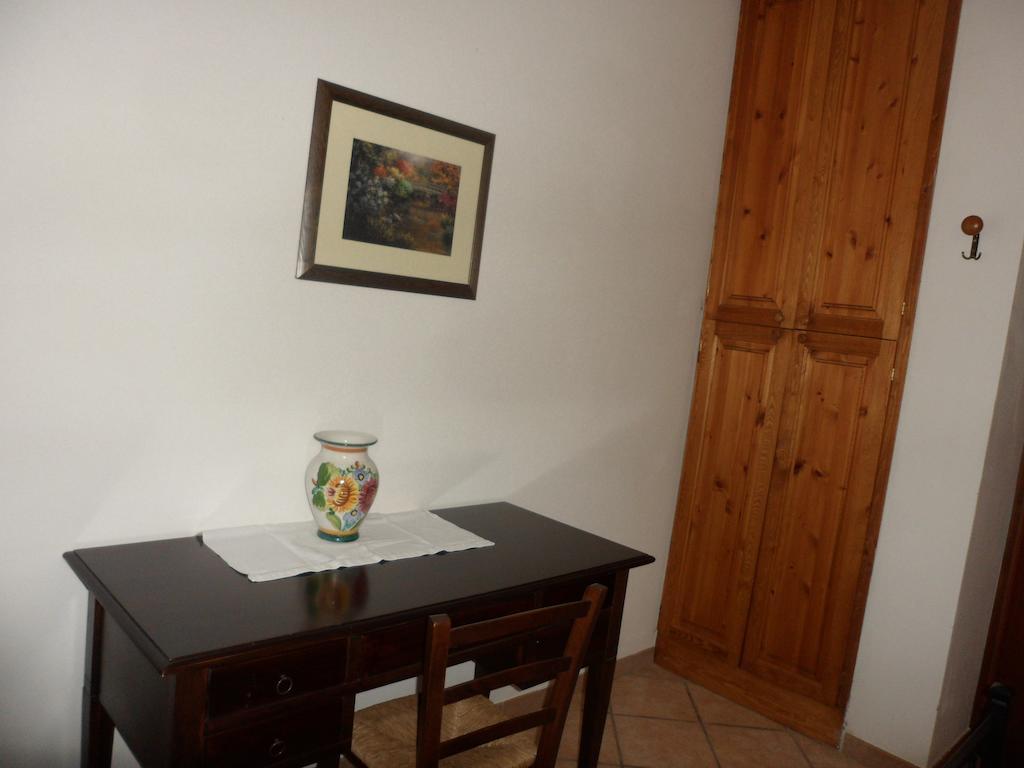 Agriturismo La Quiete Roncofreddo Δωμάτιο φωτογραφία