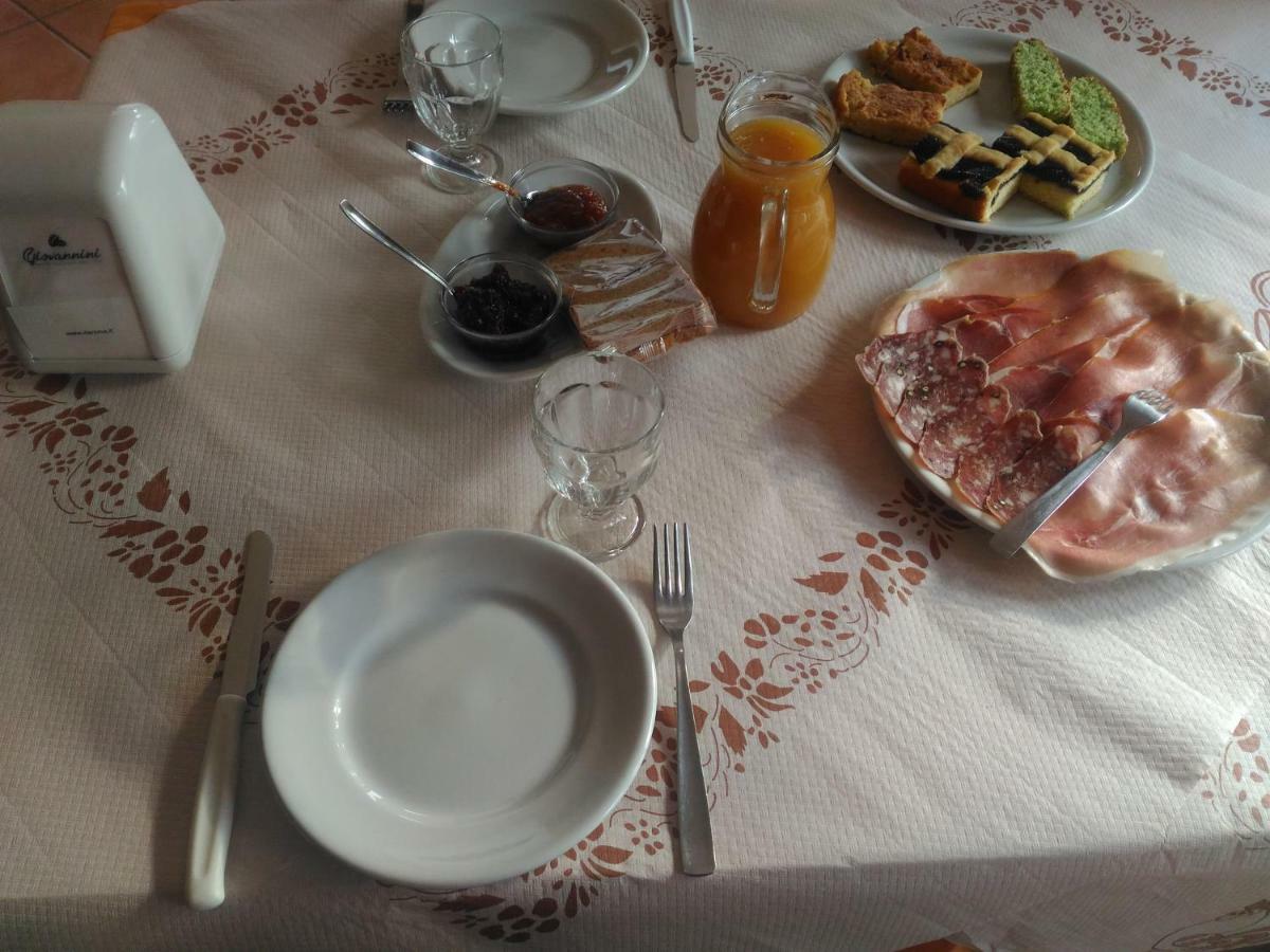 Agriturismo La Quiete Roncofreddo Εξωτερικό φωτογραφία